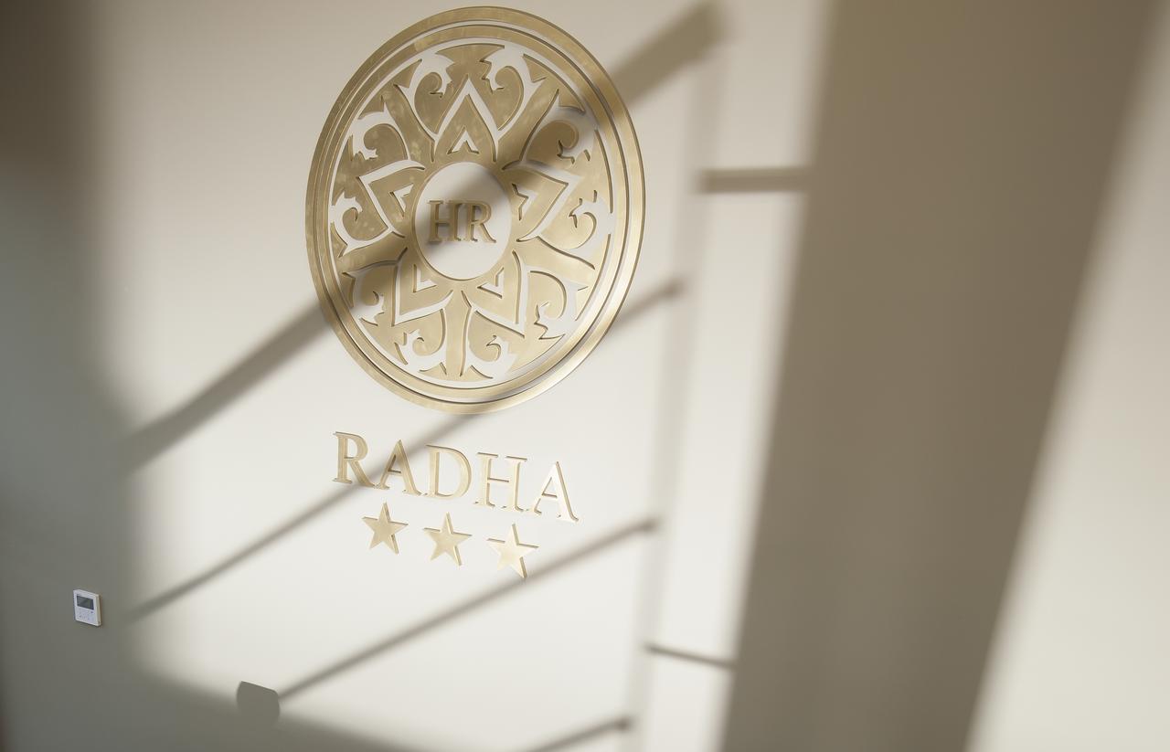 Hotel Radha L'Hospitalet de Llobregat Kültér fotó